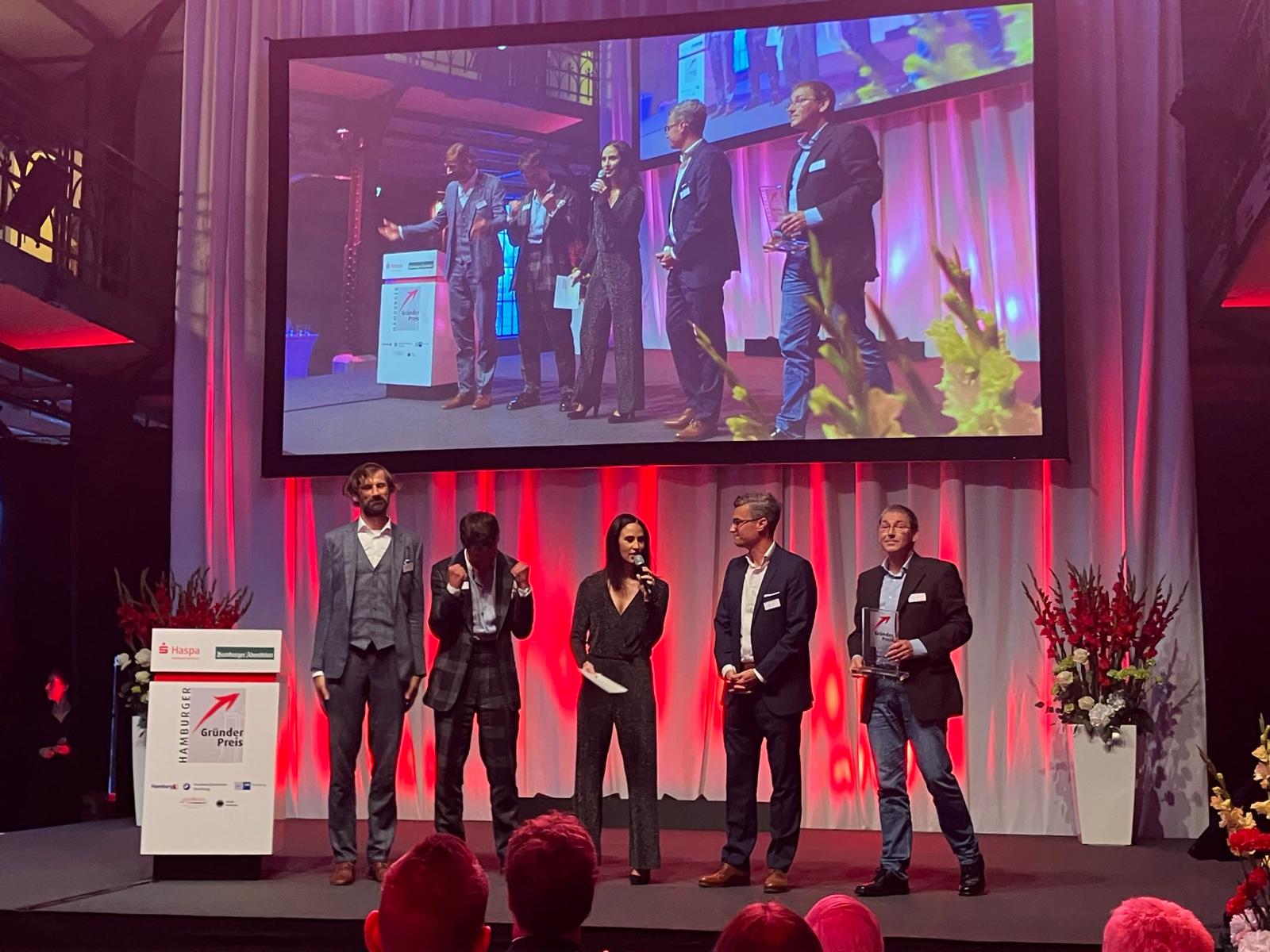 Illustration of «Planeteers wins the Hamburg founder award!»